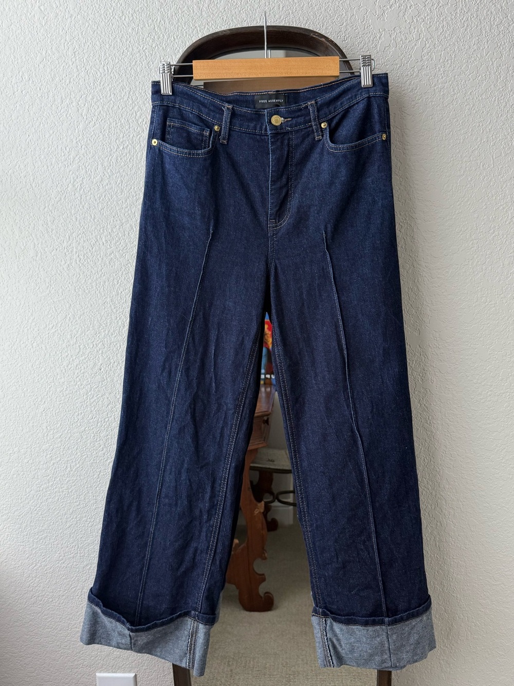 Free Assembly Dark Rinse Wide Leg Cuffed Jeans High Rise Front Seam Size 6